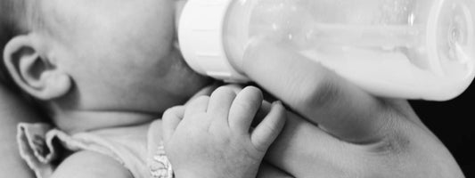 Breast Milk Storage Safety Tips and Signs of Spoilage - Burrbaby